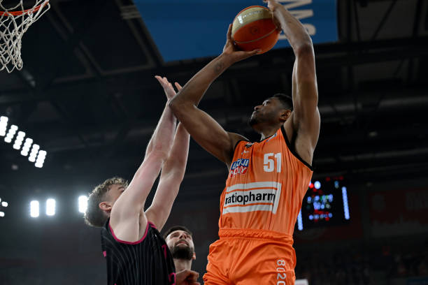 用一场惊艳 用一场惊艳