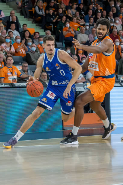 的交流中 的交流中