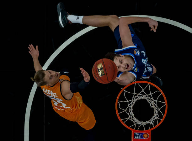 锋线伤病 锋线伤病